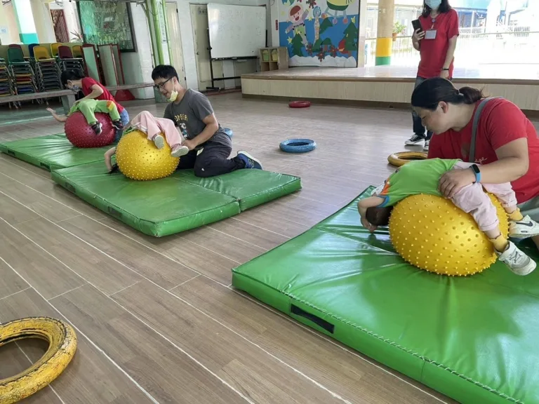 幼兒防護與滾翻練習